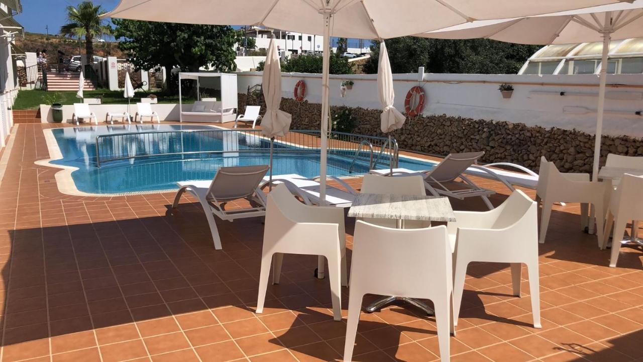Hostal S'Algaret Fornells  Buitenkant foto