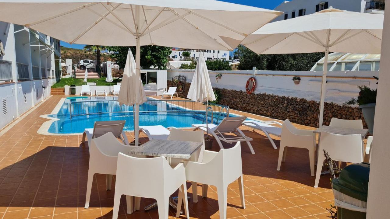 Hostal S'Algaret Fornells  Buitenkant foto