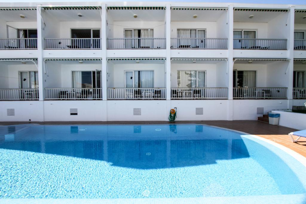Hostal S'Algaret Fornells  Buitenkant foto
